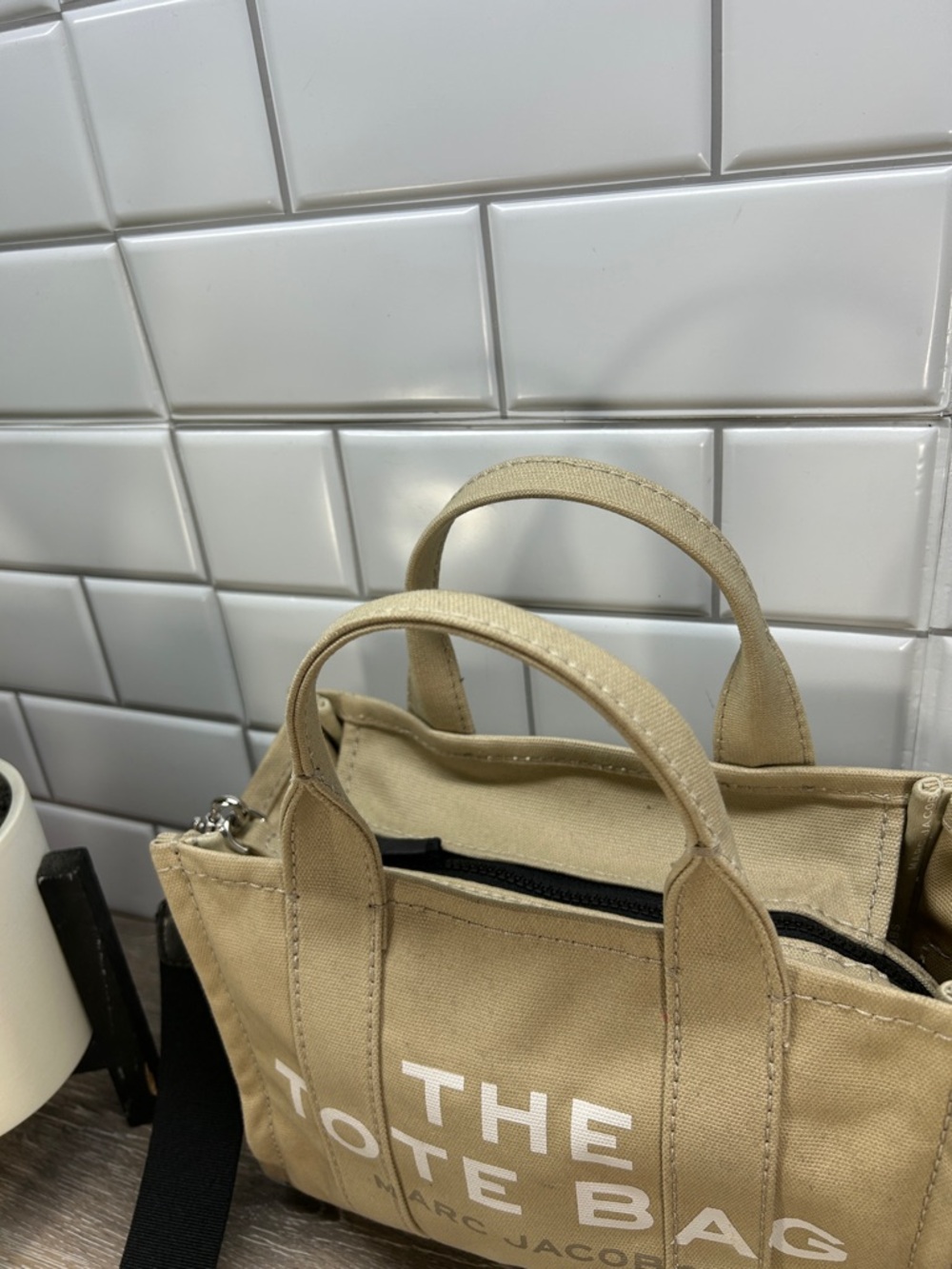 Marc Jacob’s tote bag - Picture 5 of 7